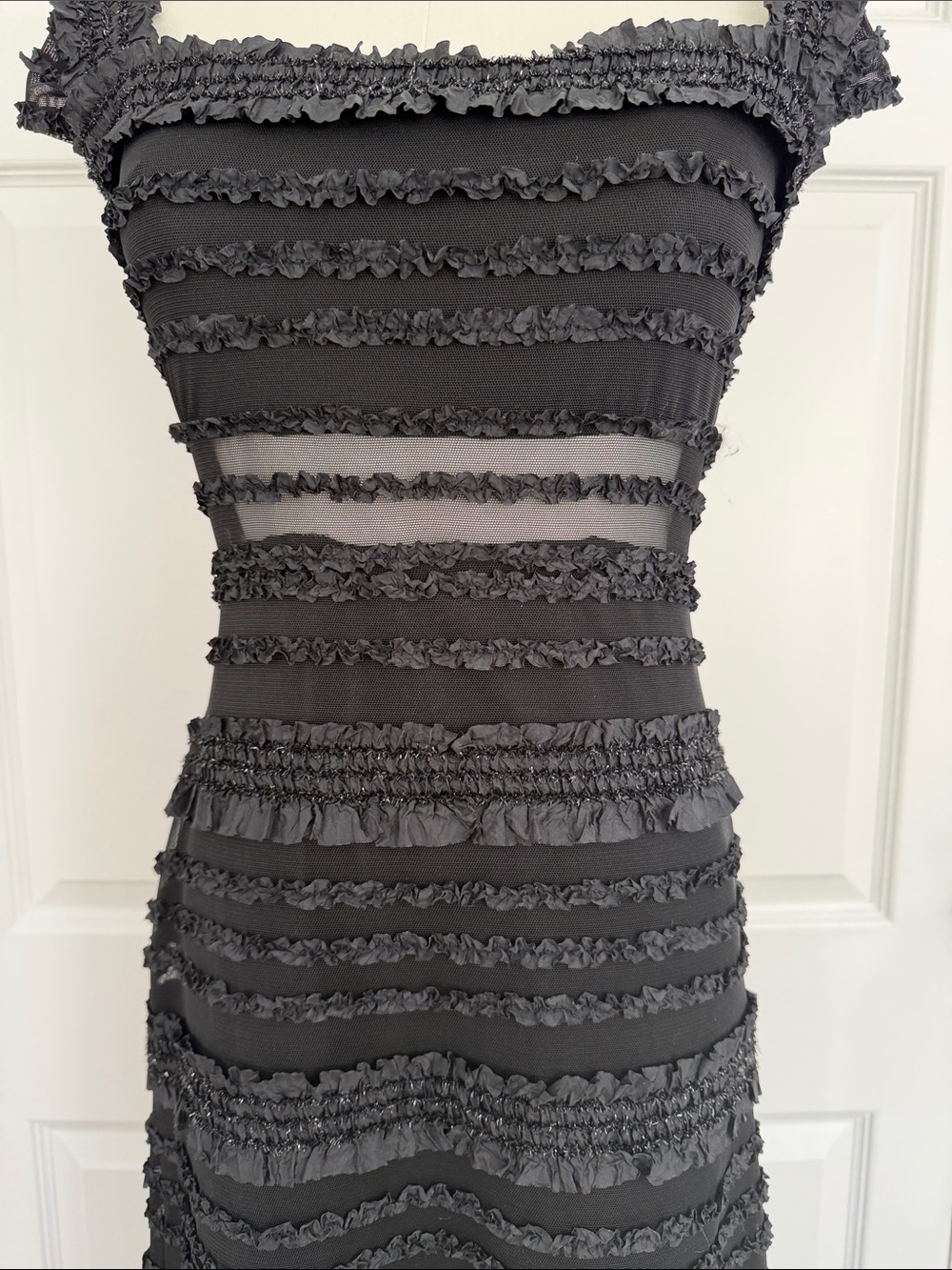 Vintage Tadashi Black Metalic Ruffle Sheer Mesh Cocktail Illusion Dress Size 4P - Picture 5 of 14